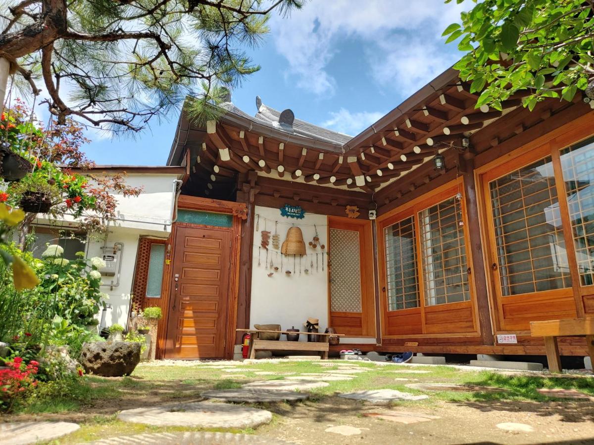 The Blue Cradle Hotel Jeonju Exterior photo