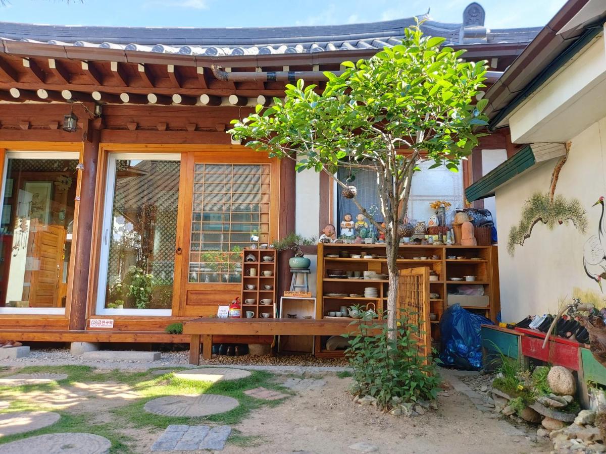 The Blue Cradle Hotel Jeonju Exterior photo